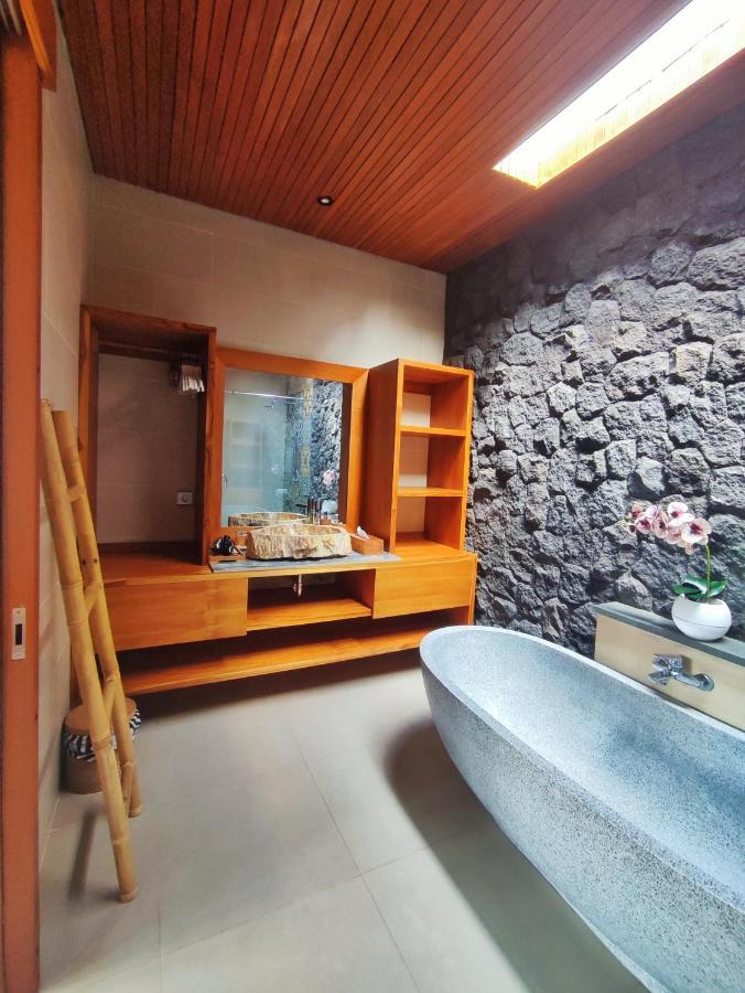 Dina Villa Ubud Eksteriør billede